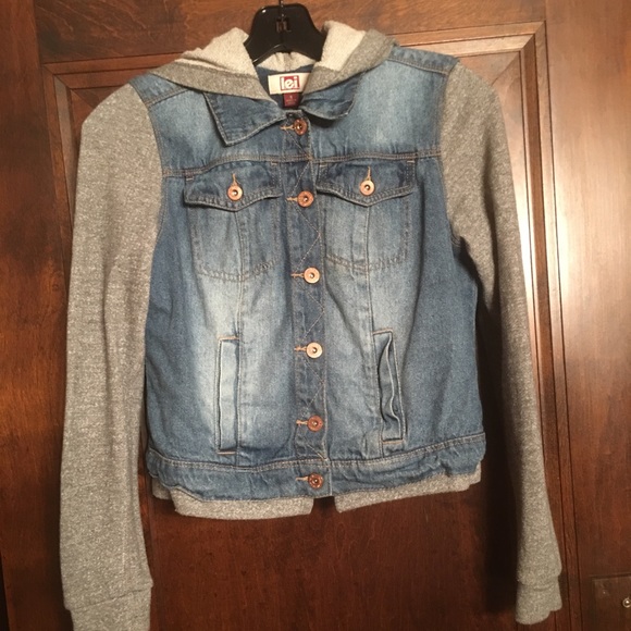 denim jacket with grey hoodie womens